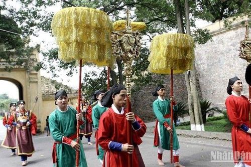 Trải nghiệm 'Tết Đoan Ngọ Thăng Long xưa' tại Hoàng thành Thăng Long