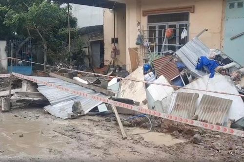Nguyên nhân thi công mương thoát nước làm sập tường khiến 1 người bị thương