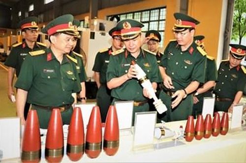 Tạo cơ sở pháp lý để hình thành tổ hợp công nghiệp quốc phòng