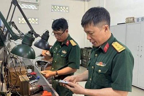 'Cây sáng kiến' tận tâm với nghề
