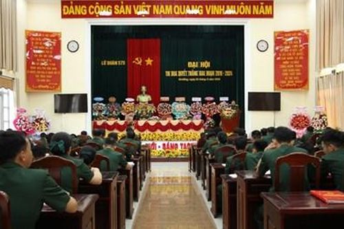 Lữ đoàn 575 (Quân khu 5) thi đua xứng đáng với truyền thống 'Kịp thời, chính xác, bí mật, an toàn'