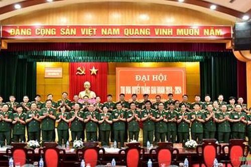 Thi đua nâng cao chất lượng tham mưu, chỉ đạo, thực hiện thắng lợi nhiệm vụ công tác Đảng, công tác chính trị
