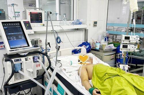 Cảnh báo nguy cơ sốc nhiệt trong mùa nắng nóng