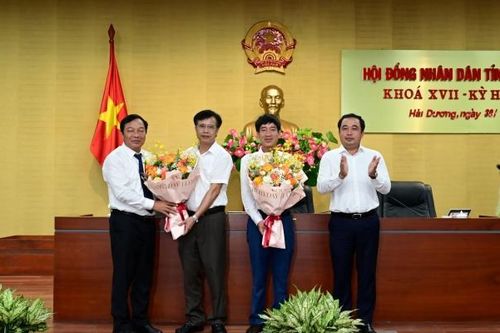 Hải Dương miễn nhiệm và bầu bổ sung nhiều chức danh