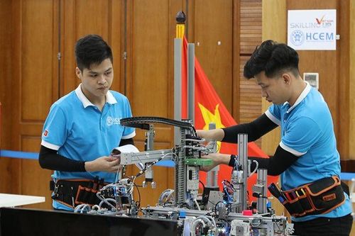 Chính sách với sinh viên theo ngành đặc thù