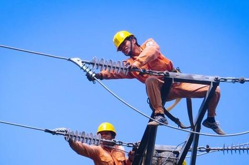 Hà Nội tiêu thụ điện tăng chóng mặt