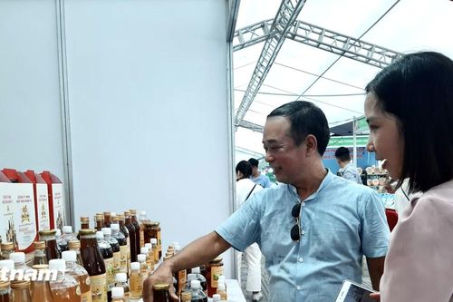 EU ra quy định mới liên quan đến mật ong, nước và mứt hoa quả, sữa khô