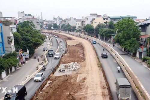 Hà Nội: Gấp rút thi công Dự án mở rộng đường Âu Cơ-Nghi Tàm