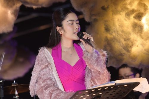 Nam Em có động thái khiến fan mong chờ