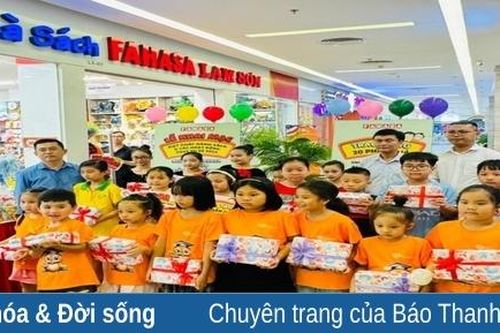 Nhà sách Fahasa Lam Sơn - 'điểm hẹn' mùa hè