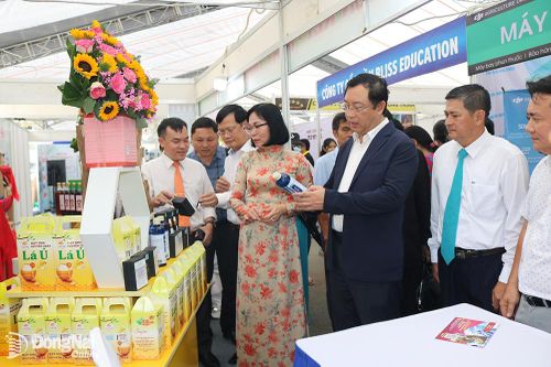 Doanh nghiệp loay hoay xây dựng thương hiệu