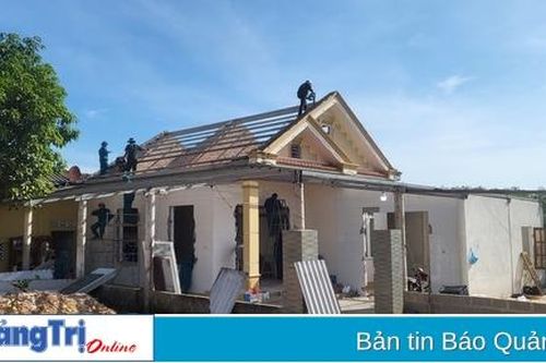Vĩnh Linh: Hỗ trợ các hộ dân tháo dỡ công trình phục vụ GPMB dự án cao tốc Vạn Ninh - Cam Lộ