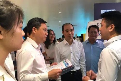 Ngành y tế Hà Nội cần đẩy mạnh chuyển đổi số