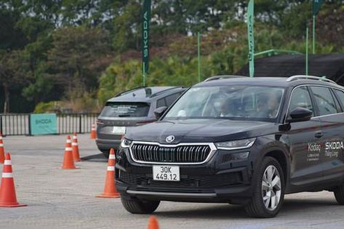 Nhiều ô tô bất ngờ được ưu đãi tương đương 50-100% lệ phí trước bạ