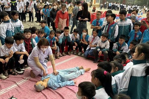 Khuyến cáo 11 kỹ năng phòng, chống tai nạn, cháy nổ cho trẻ em
