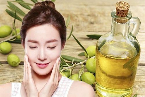 Giảm nguy cơ tử vong vì sa sút trí tuệ nếu thêm dầu ô liu vào chế độ ăn hàng ngày