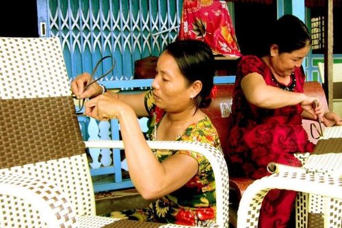 Lắng nghe và gỡ khó cho doanh nghiệp