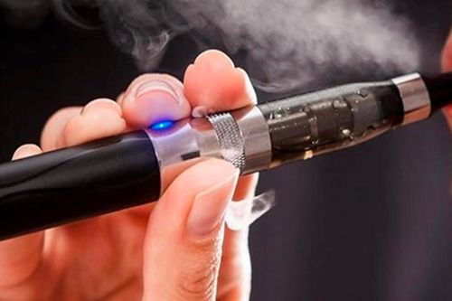 Bảo vệ trẻ em trước những tác động của thuốc lá điện tử