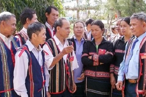 Dự kiến bổ sung chính sách chi thăm hỏi một số đối tượng là người dân tộc thiểu số