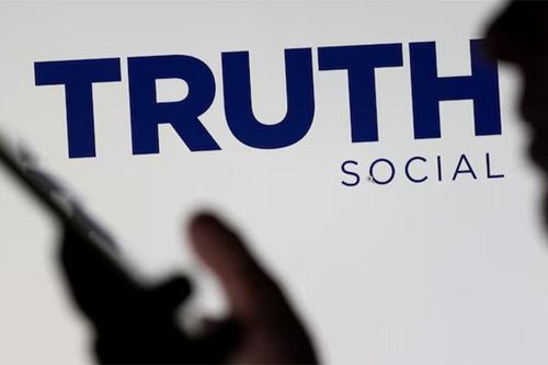 Giá cổ phiếu của Trump Media giảm sau khi ông Trump bị kết tội hình sự