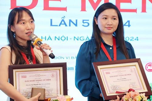'Vương quốc thơ bí mật' của nữ tác giả 9x