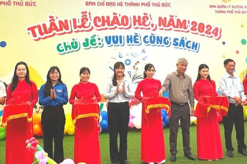 Vui hè cùng sách tại Đường sách TP Thủ Đức