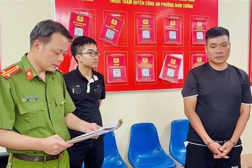 Bắt kẻ 'thu phế' của nhiều lái xe tại cửa khẩu Kim Thành