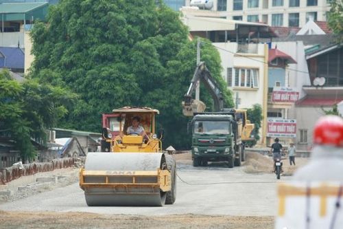 Hình ảnh Dự án mở rộng đường Âu Cơ - Nghi Tàm sau 4 năm thi công