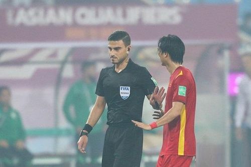 Xác định trọng tài bắt chính trận ra mắt tuyển Việt Nam của HLV Kim Sang-sik