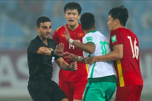 Công bố trọng tài điều khiển trận ra mắt Tuyển Việt Nam của HLV Kim Sang-sik