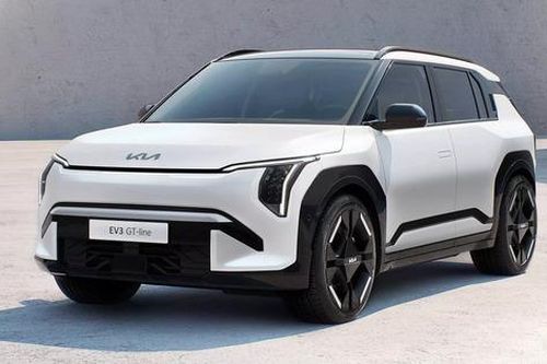 Kia EV3 2024 ra mắt, có thể đi 600km sau một lần sạc