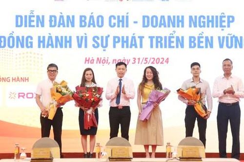 Báo chí, doanh nghiệp đồng hành vì sự nghiệp phát triển bền vững
