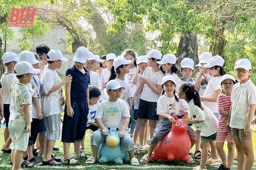 Hành động thiết thực, ưu tiên nguồn lực cho trẻ em