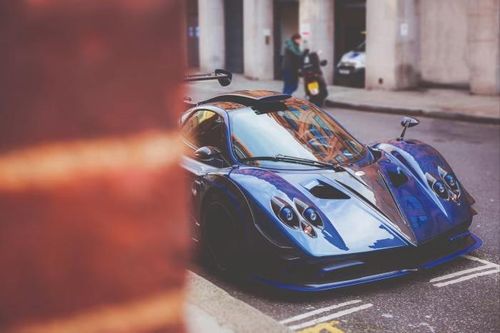 Hypercar: 'Gà đẻ trứng vàng' của giới siêu giàu