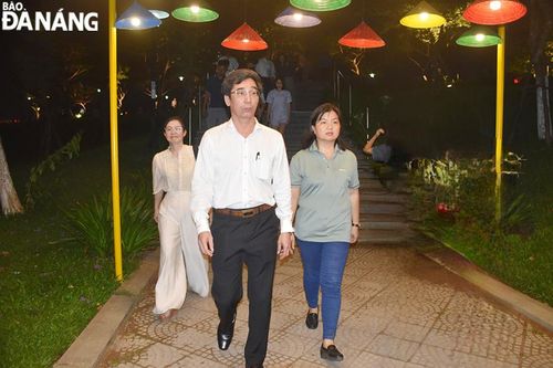 Khai trương các dịch vụ du lịch về đêm trên cầu Nguyễn Văn Trỗi