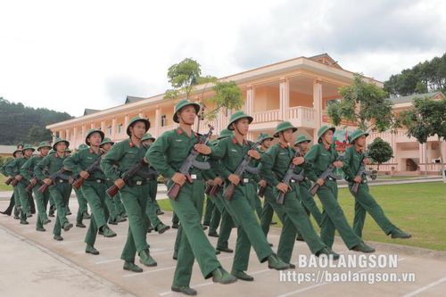 Môi trường quân đội giúp các tân binh rèn luyện và trưởng thành