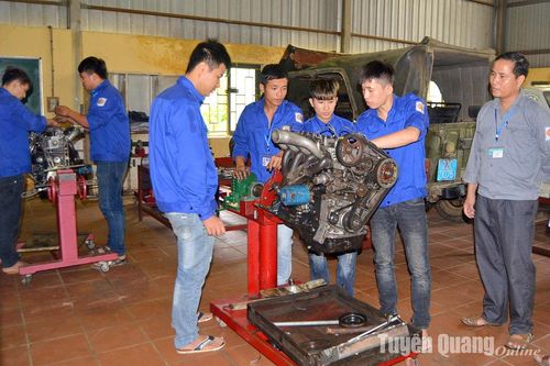 Nâng cao chất lượng lao động làm việc ở nước ngoài