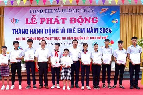 Nhiều hoạt động nhân Ngày Quốc tế Thiếu nhi và Tháng hành động Vì trẻ em