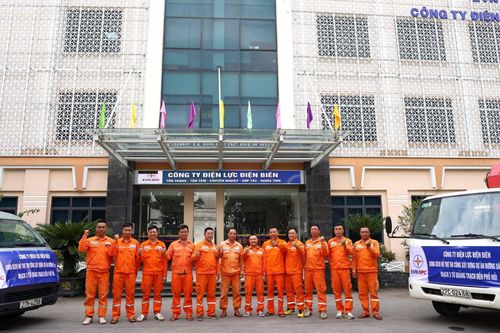 28 Đội xung kích EVNNPC sẵn sàng dồn sức cho đại công trường Đường dây 500kV mạch 3