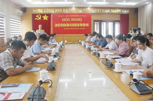 Vĩnh Phúc: Hội Nhà báo tỉnh tìm hiểu thực tế, viết bài tuyên truyền tại huyện Lập Thạch