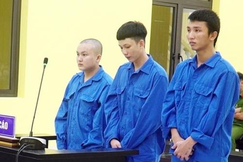 'Phi công trẻ' chém chết người yêu cũ của bạn gái vì bị thách thức