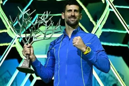 Djokovic thiết lập cột mốc mới trên sân đất nện