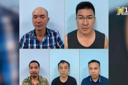 Bắt giữ các đối tượng đánh bạc tại chợ hoa Quảng An