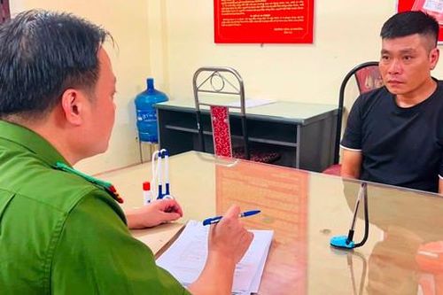 Tạm giữ khẩn cấp đối tượng đòi thu phí khi thông quan Cửa khẩu Kim Thành