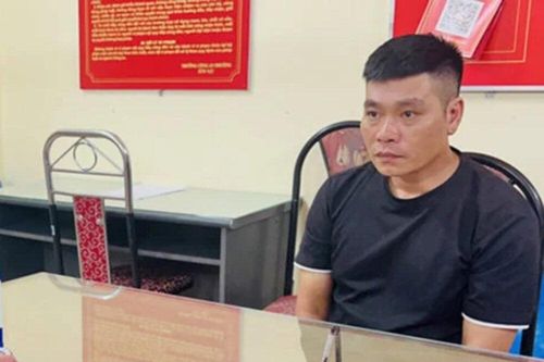 Bắt kẻ 'thu phế' 500 nghìn đồng mỗi xe hàng qua cửa khẩu ở Lào Cai
