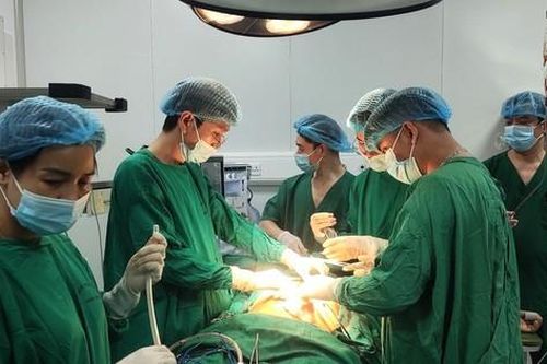 Bệnh viện miền núi lần đầu làm kỹ thuật khó của tuyến trung ương
