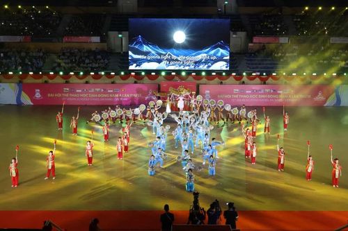 Khai mạc Đại hội Thể thao học sinh Đông Nam Á lần thứ 13 'Kết nối cùng tỏa sáng'