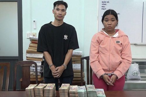 TP HCM: Bắt nhóm cướp, phát hiện thêm đường dây 'lưu hành tiền giả'