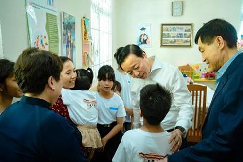 Ưu tiên hơn nữa nguồn lực để chăm sóc và bảo vệ trẻ em