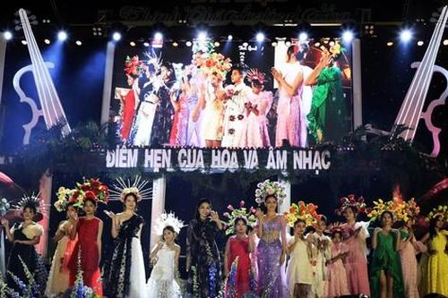 Nhạc hội, thời trang mở màn tuần lễ vàng du lịch Lâm Đồng